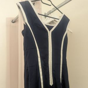 Anne Klein beautiful  work dress blue white sailor french Shift She